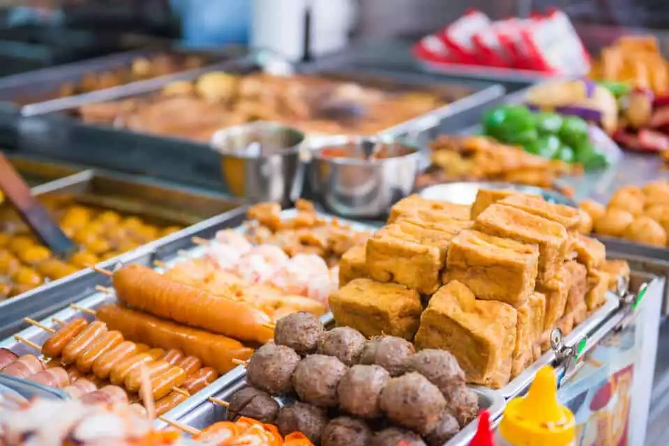 Hong Kong Street Food Feasting | GetYourGuide