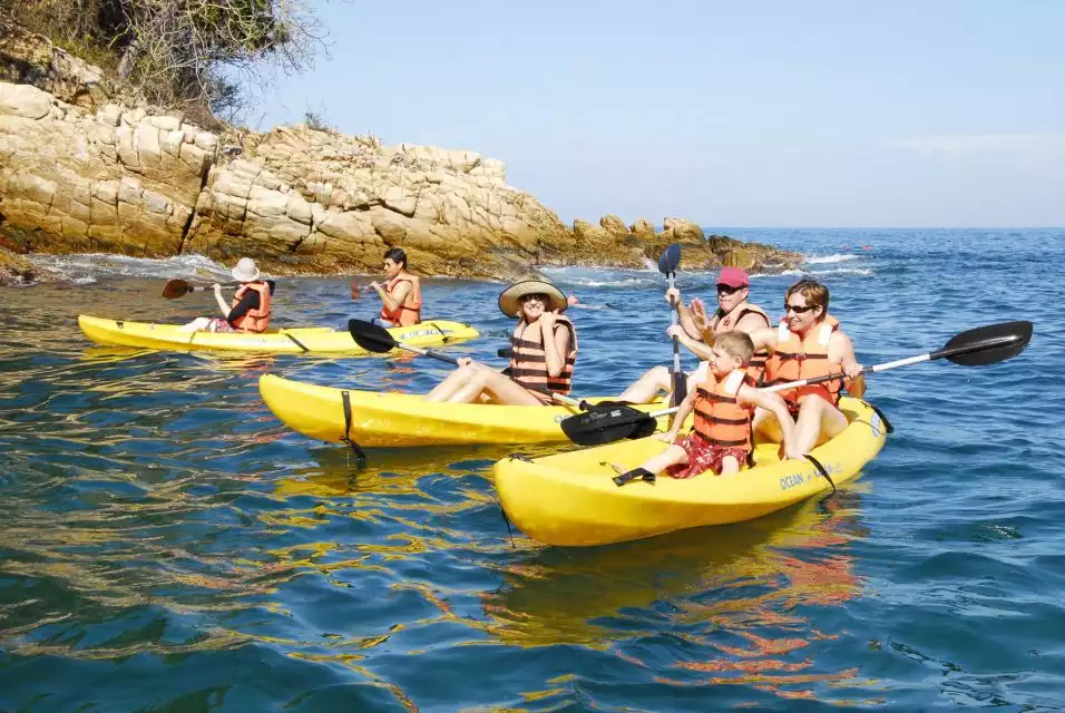Isla Majahuitas: Pirate Ship Tour with Kayaking and Lunch | GetYourGuide