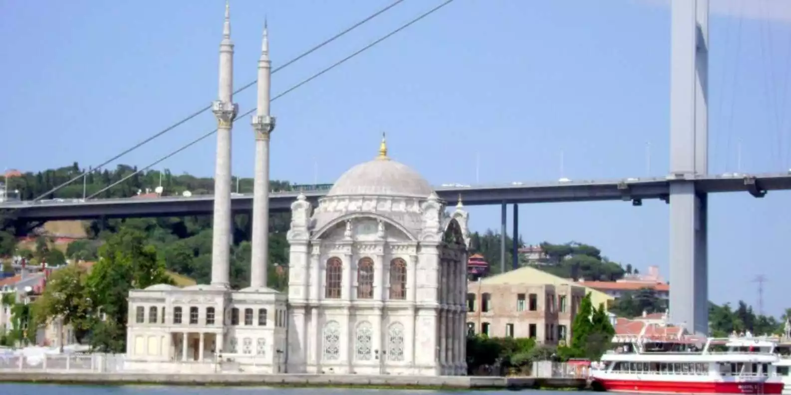 Istanbul: Golden Horn & Bosphorus Day Cruise | GetYourGuide