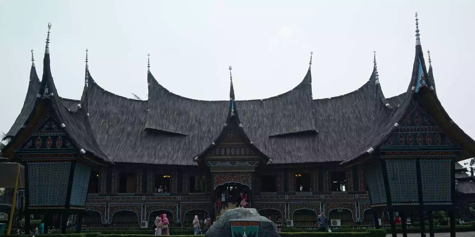 Jakarta: National Monument and Miniature Indonesia Tour | GetYourGuide