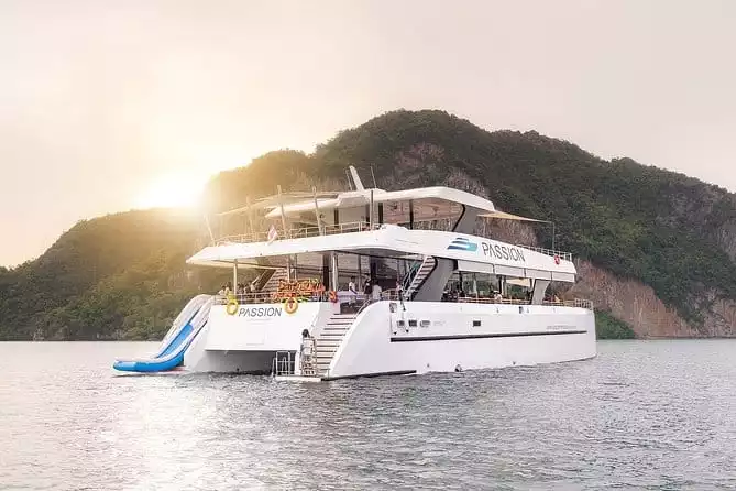 Luxury Boat to James bond islands with lunch and sunset dinner