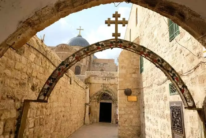 Jerusalem Half Day Tour: Holy Sepulchre and Western Wall