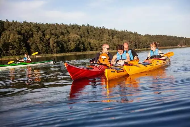 Kayaking tour around Vaxholm in Stockholm Archipelago