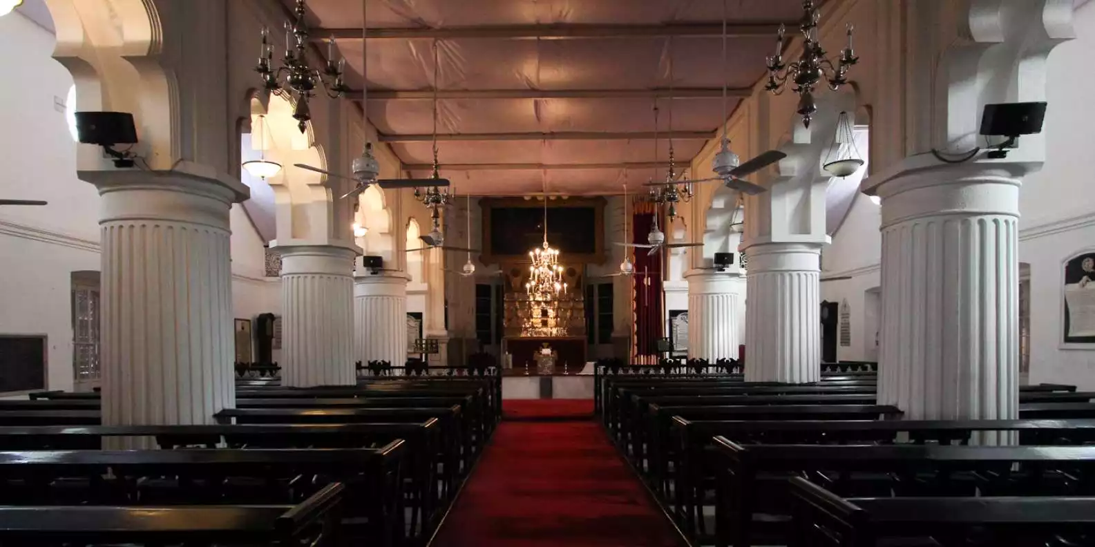 Kolkata Church Walk: Convergence of Different Faiths | GetYourGuide