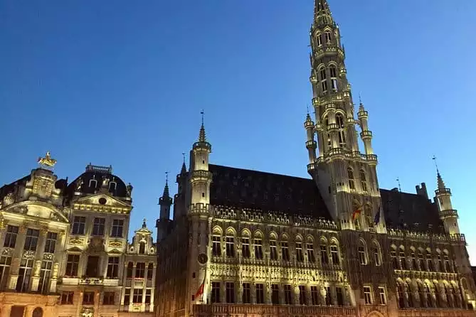 Legends of Brussels - Historical Walking Tour of Brussels
