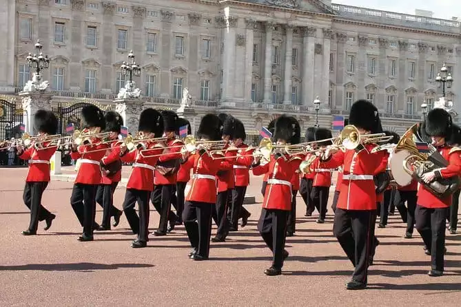 Best of London Including Tower of London, Changing of the Guard, with a Cream Tea or London Eye Upgrade