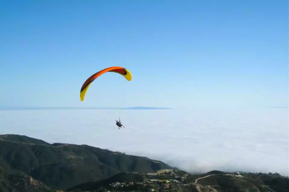 Los Angeles: 30-Minute Tandem Paragliding Experience | GetYourGuide