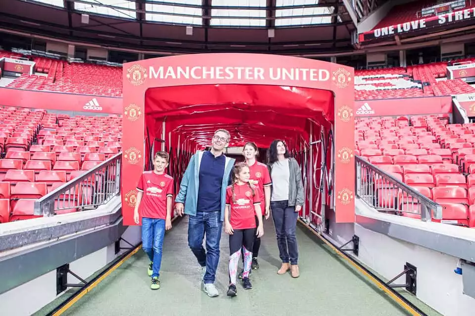 Manchester United Museum and Stadium Tour | GetYourGuide