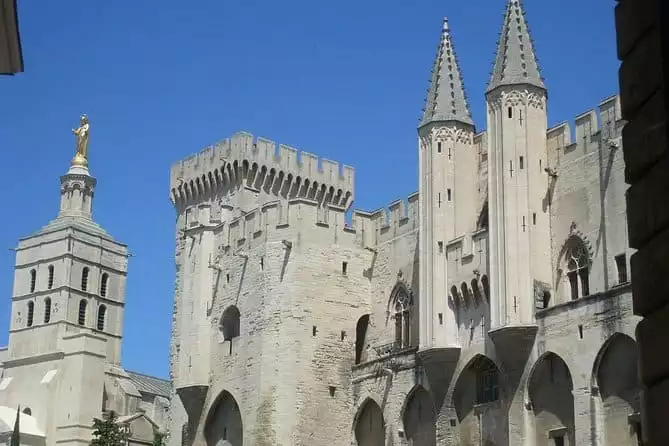 Marseille Shore Excursion : Avignon, Popes' Palace and Wine Tasting