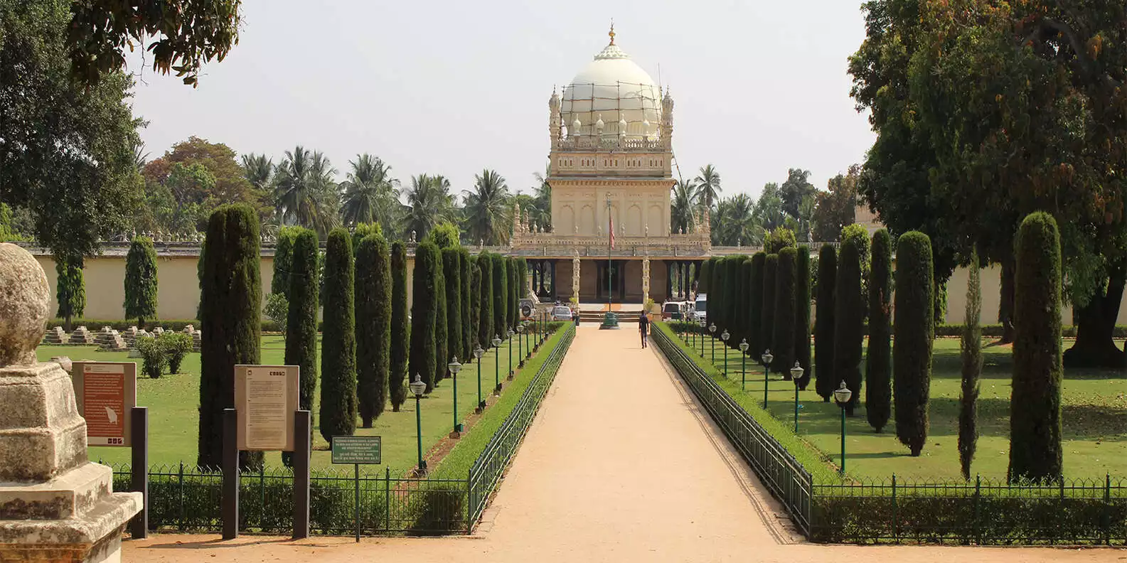 Mysore: 2-Day Palace and Gardens Tour from Bangalore | GetYourGuide
