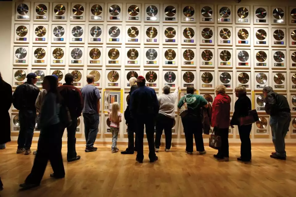 Nashville: Country Music Hall of Fame and Museum | GetYourGuide