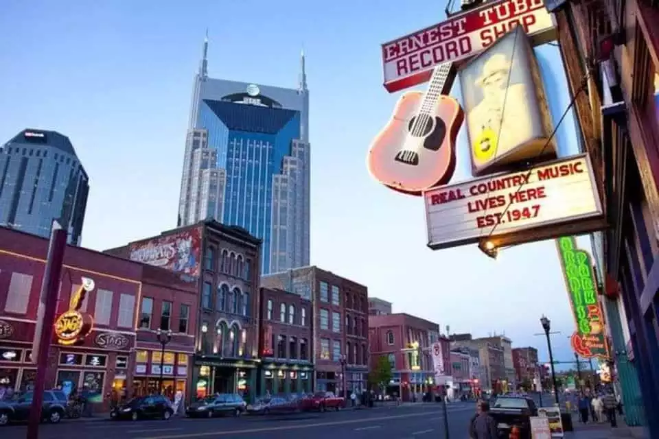 Nashville: Private City Tour with Local Singer-Songwriter | GetYourGuide