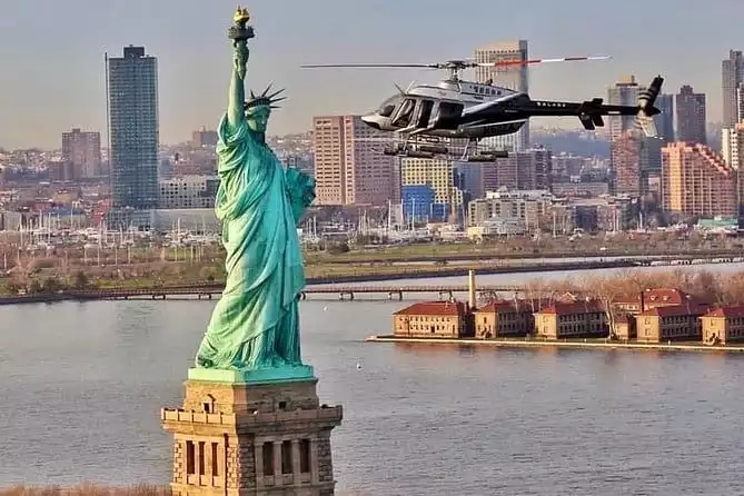 New York Manhattan Scenic Helicopter Tour