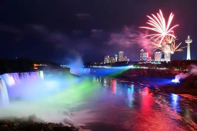 Niagara Falls Day and Evening Tour With Boat Cruise & Dinner (optional)