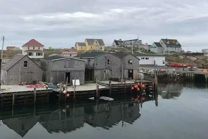 Day Tour of Nova Scotia Including Lunenburg and Peggy's Cove 2022 - Halifax