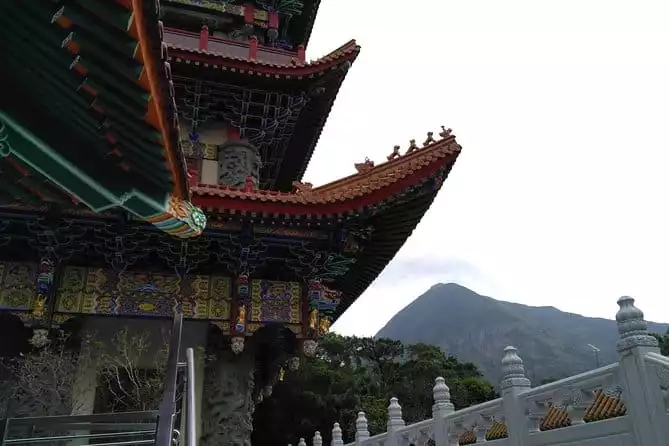 Private 5-Hour Driving Tour of Lantau from Hong Kong