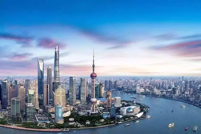 Private Full Day Tour:Shanghai City Highlights from Qingdao by Air