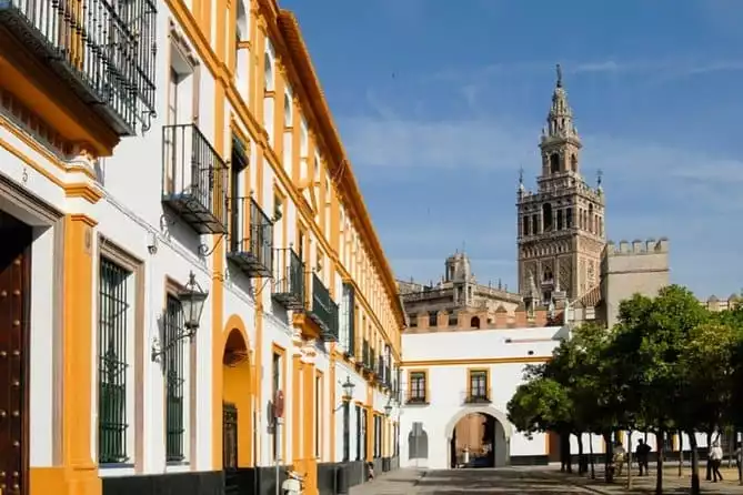 Private Monumental Seville Walking Tour (all entrance fees included)