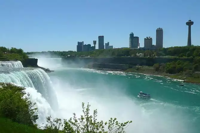 Private Tour Transfer from Buffalo Airport to Niagara Falls