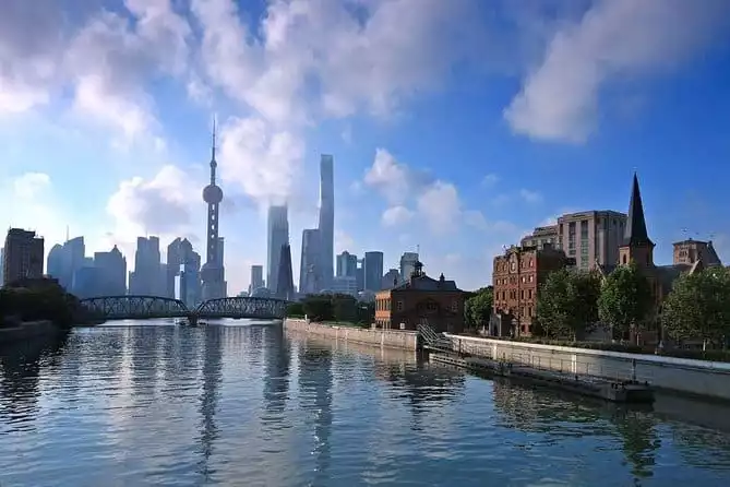 Private Full-Day Tour: Shanghai Old and New Highlights