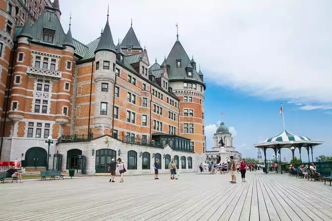 Quebec Old City Walking Tour with Upper and Lower Towns 2022 - Quebec City
