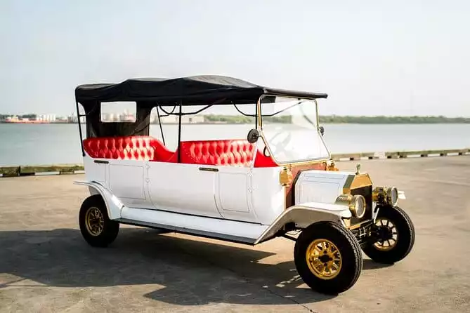 Replica 1908 Model-T Electric Golf Cart Rental in Galveston