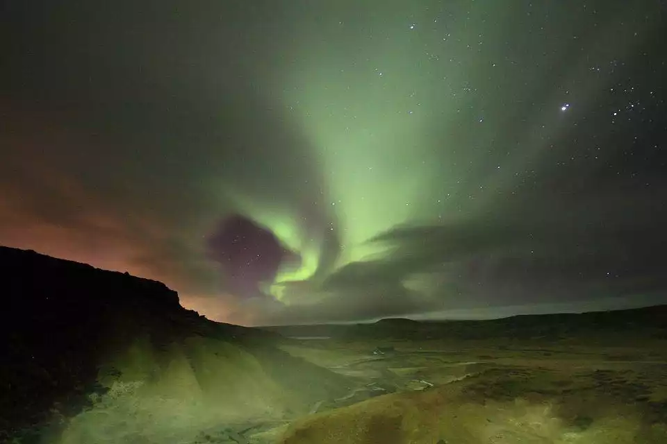 Reykjavik: Golden Circle & Northern Lights 4x4 Tour | GetYourGuide