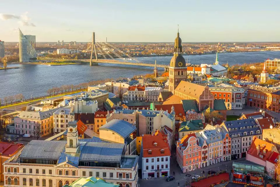 Riga: 2-Day Hop-On Hop-Off Tour | GetYourGuide