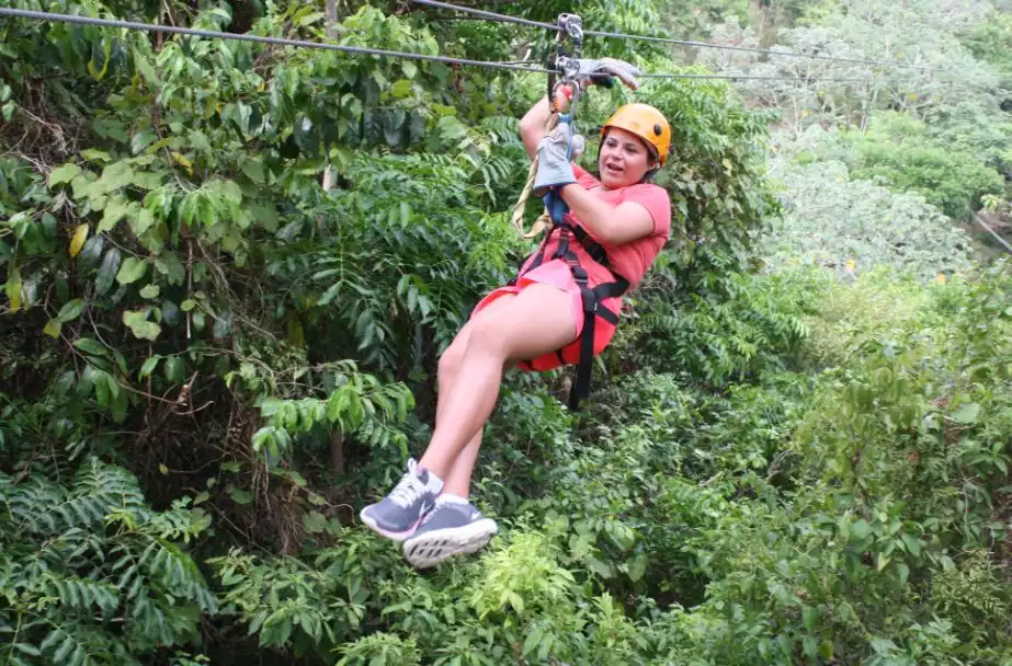 Roatan: 4-Hour Zip and Dip Excursion | GetYourGuide