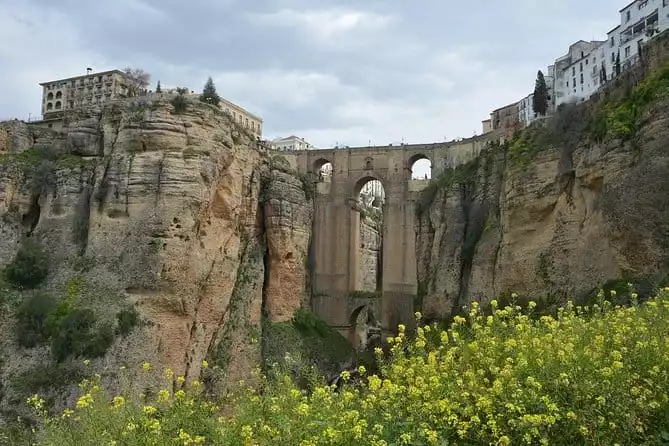 Ronda Day Tour with Wine Tasting and Optional White Villages from Seville