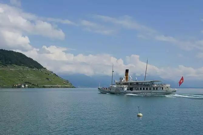 Round trip cruise from Lausanne to Chillon