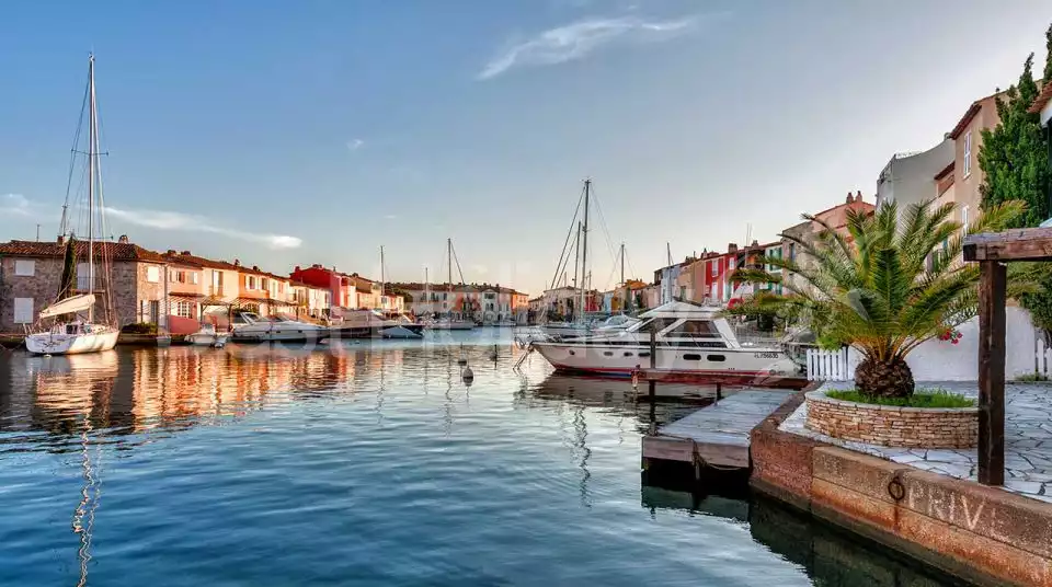 Saint-Tropez and Port Grimaud Full-Day Guided Tour | GetYourGuide