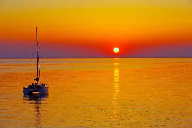 Santorini Sunset Luxury Sailing Catamaran Cruise with BBQ, drinks, transfer
