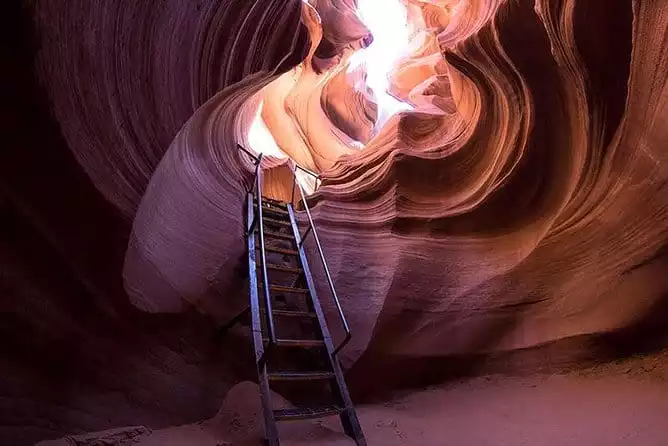 Small Group Antelope Canyon Day Trip from Phoenix