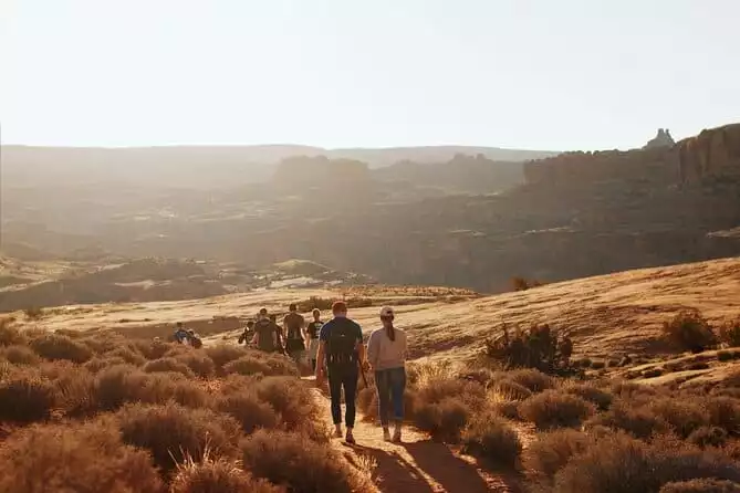 Unique Healthy Mind and Body Hike in Moab for Most Fitness Levels