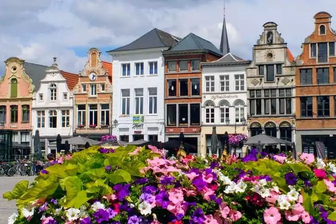 Small-Group Mechelen City Guided Walking Tour