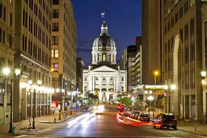 Smartphone-Guided Walking Tour of Downtown Indianapolis Sights & Stories