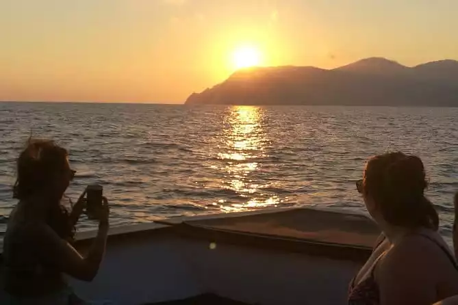 Cinque Terre Sunset Boat Tour