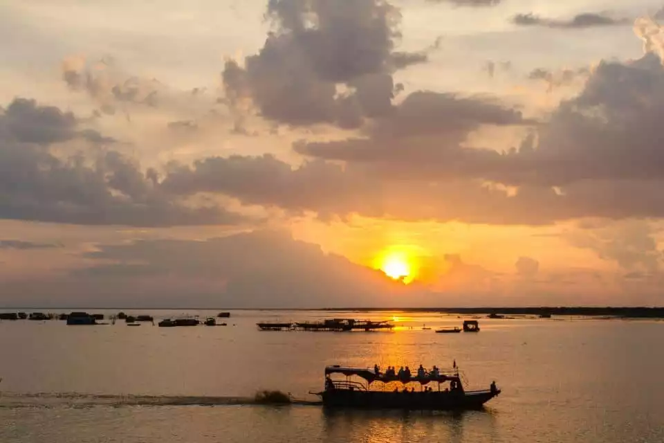 Sunset Dinner Tour: Tonle Sap Lake Floating Village | GetYourGuide