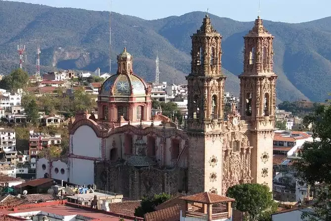 ⭐⭐TAXCO Restful PRIVATE or GROUP Day Van Trip from Acapulco BREAKFAST & LUNCH