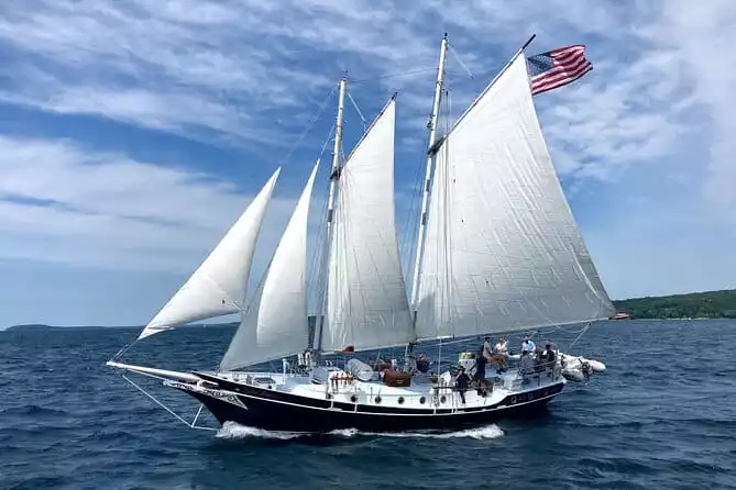 Grand Traverse Bay All-Inclusive Daytime Sailing Experience 2022 - Traverse City