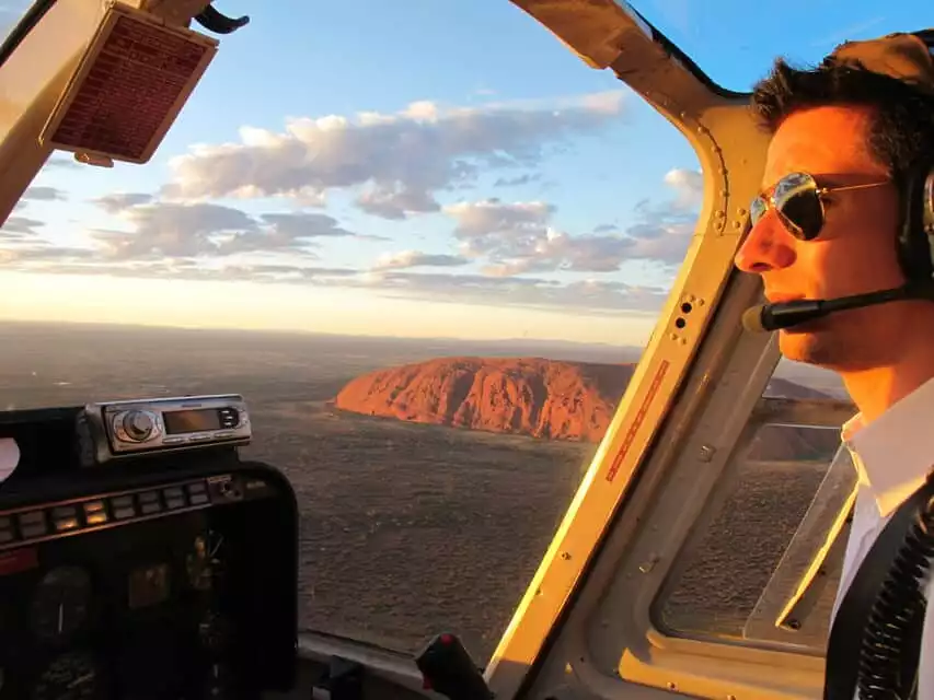 Uluru & Kata Tjuta 25-Minute Helicopter Experience | GetYourGuide