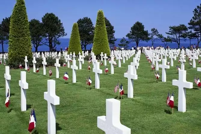 Utah & Omaha Beaches D-Day Group Tour from Bayeux