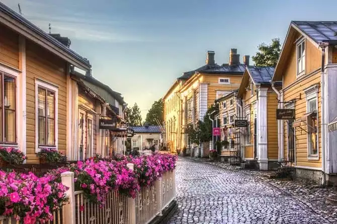 VIP Helsinki City tour and Medieval Porvoo by Private car with personal guide