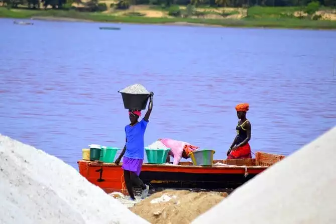 Full-Day PINK LAKE and FISHING VILLAGE combination