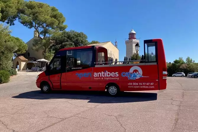 Visit of Antibes Juan-Les-Pins by convertible bus