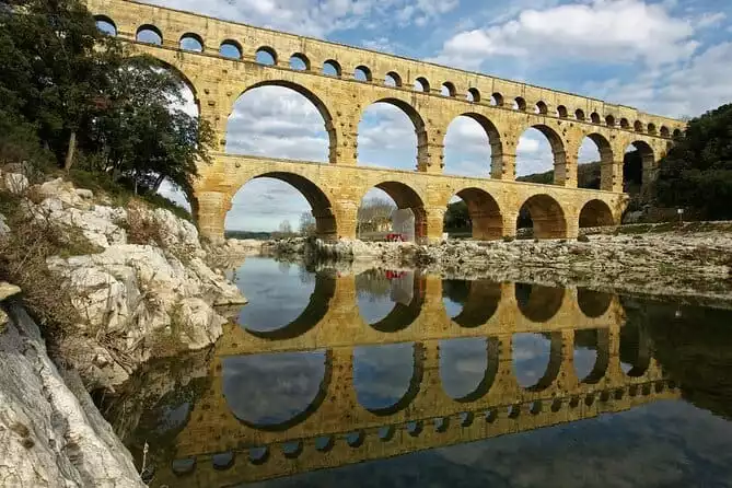 Small-Group Day Trip to Arles, the Alpilles and Pont du Gard from Avignon
