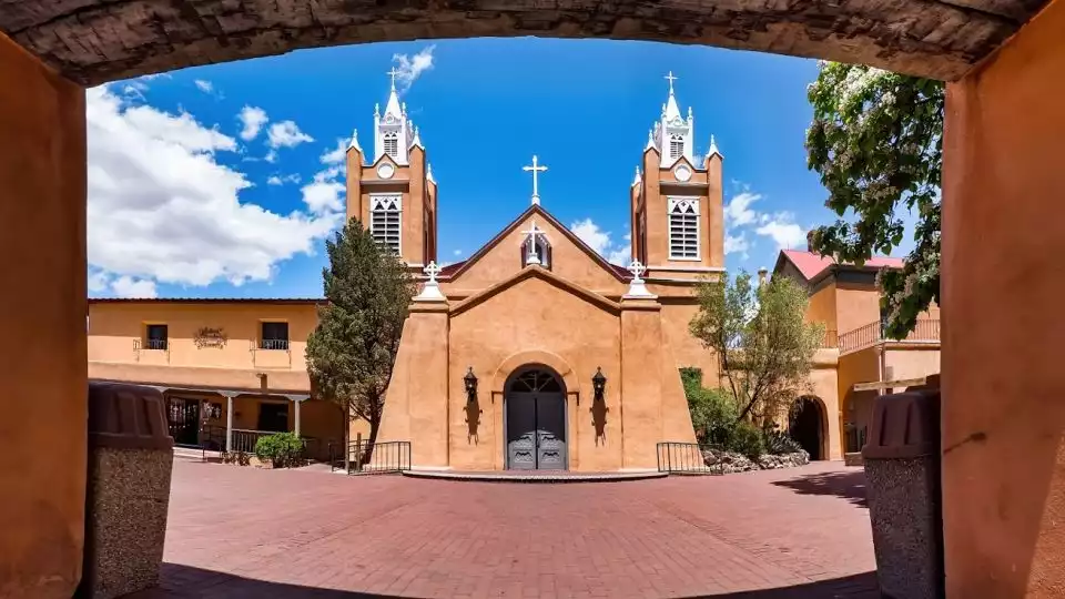 Albuquerque: Guided Family Walking Tour | GetYourGuide