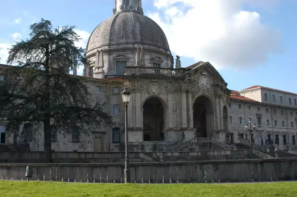 Bilbao: Small-Group St. Ignatius Three-Temple Tour | GetYourGuide