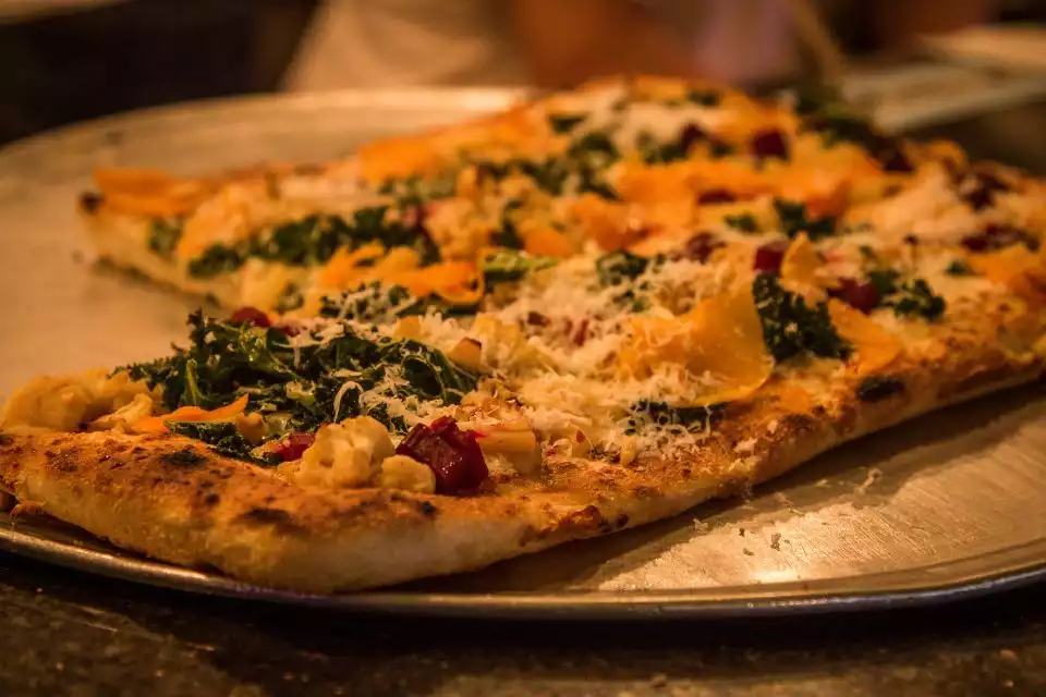 Brooklyn: 3-Hour Private Pizza and Brewery Walking Tour | GetYourGuide